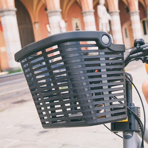 71.01PLZ000000EB BELLELLI Bicycle basket Plaza E-bike Ø <- 20 - 32 mm ->